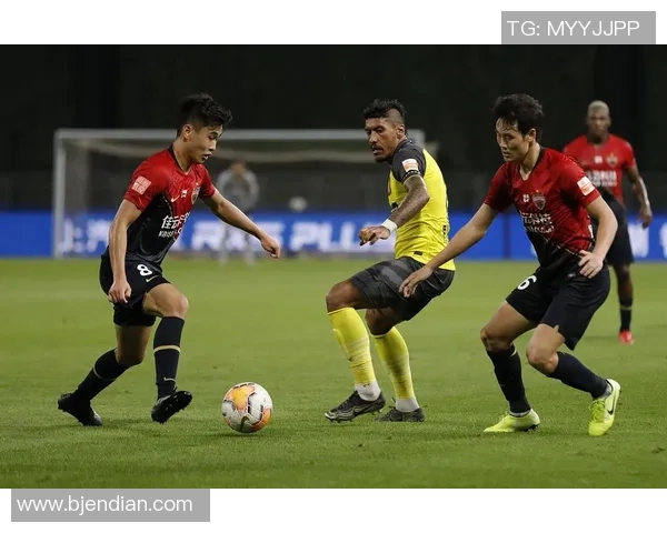 赛后分析:深圳足球队与南京足球队在比赛中的战术灵活性对比探讨