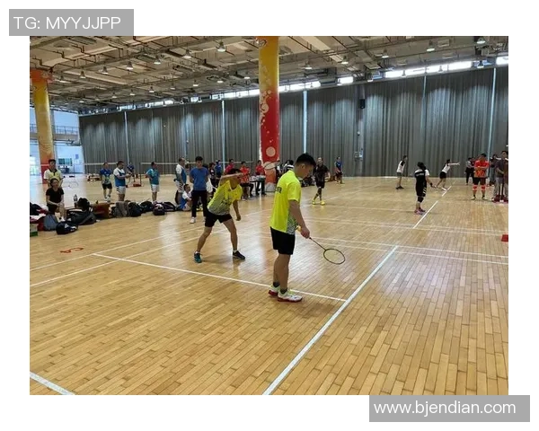 羽毛球纪实：记录深圳羽毛球队的突破历程